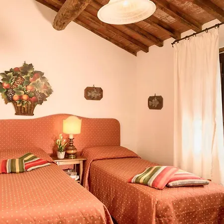 With Swimming-pool In San Donato Fronzano, With Air Conditioning And Outdoor Private Area Lägenhetshotell *